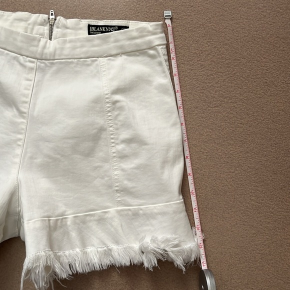 Blank NYC Fringed White Flair Shorts - Picture 8 of 9